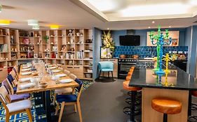 Novotel Orléans Chemins De Sologne Demeures De Campagne